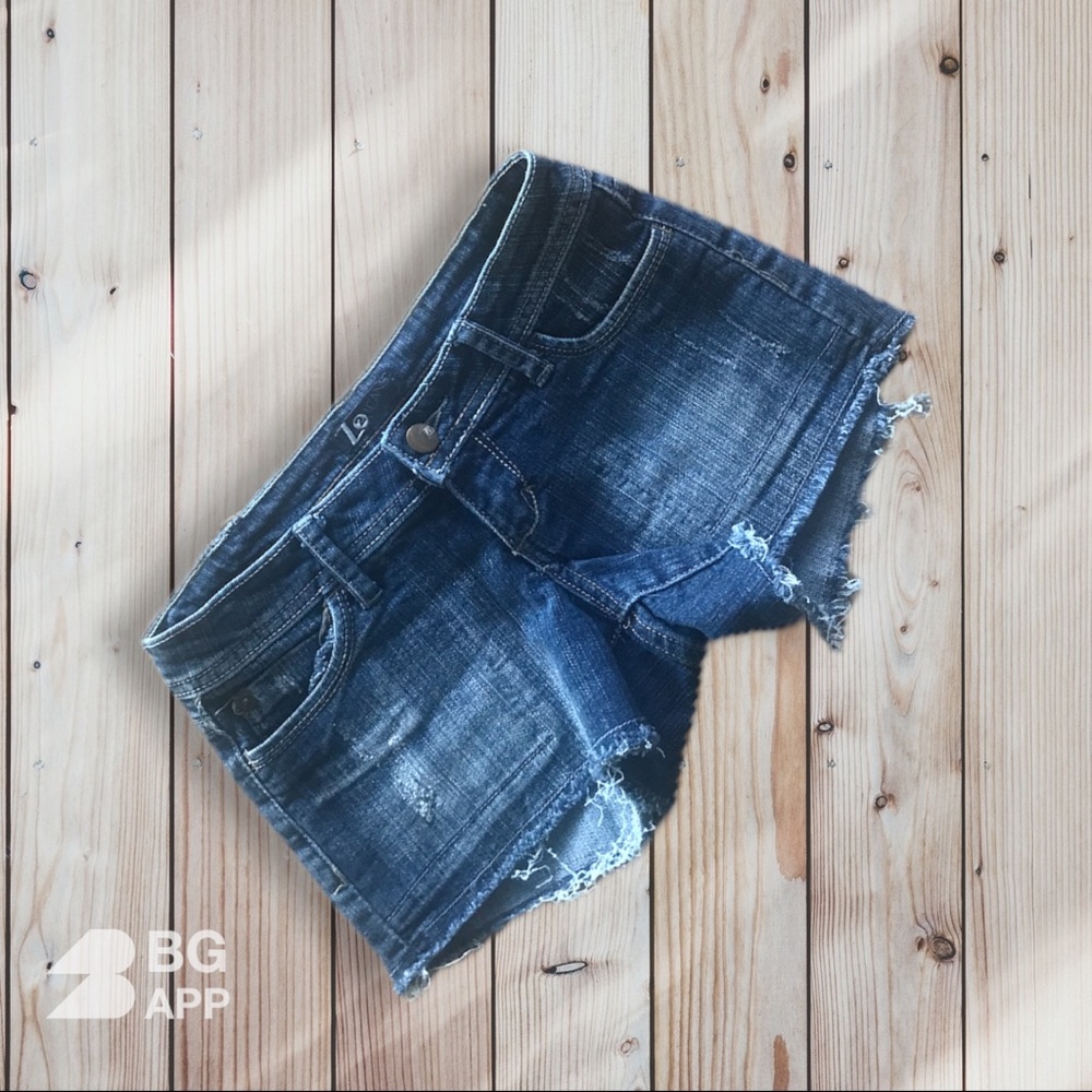 Z2 Jeans Cutoff style jean shorts size 1